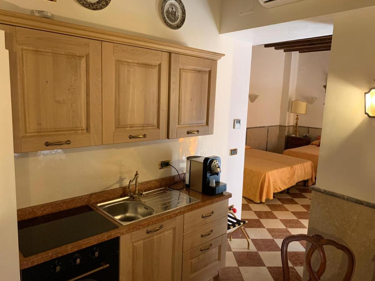 Apartment Luxury In San Marco With Canal View Venedig